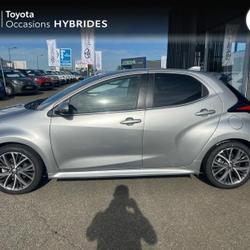 Toyota Yaris 116h Iconic 5p Sabl&eacute;-sur-Sarthe
