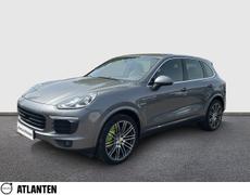 Porsche Cayenne - Cayenne 3.0 V6 416 ch S E-Hybrid Tiptronic A - 34 990 €