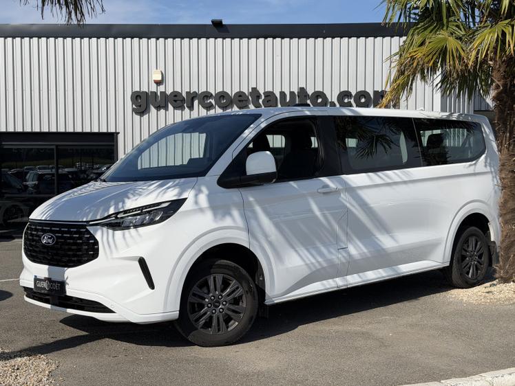 Ford Tourneo Custom  - Titanium - 34 990 €