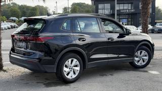 Volkswagen Tiguan  - photo 2