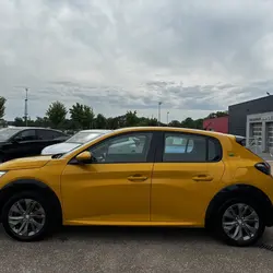 Peugeot 208 E-208 136CH ALLURE Mordelles
