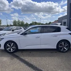 Peugeot 308 III Phase 1 1.5 BLUEHDI 130CH S&S ALLURE EAT8 Mordelles