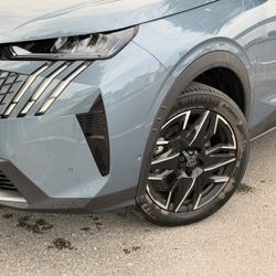 Peugeot 5008 HYBRID 145CH ALLURE E-DCS6 occasion - Guer - photo 3/19