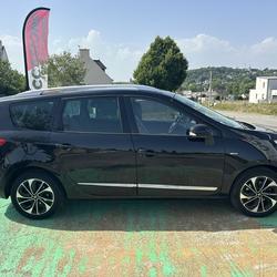 Renault Grand Scenic 3 1.2 TCE 130CH ENERGY BOSE EURO6 7 PLACES 2015 La Gacilly