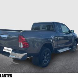 Toyota Hilux HILUX X-TRA CAB 4WD 2.4L 150 D-4D BVM LOUNGE Mouilleron-le-Captif