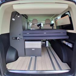 Fourgon Westfalia VOLKSWAGEN 2.0 L TDI 150 CV Cholet