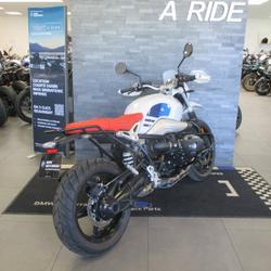 BMW R60 R 1200 NineT Urban G/S  Poignees chauffantes, Clignotants LED blancs, ASC R Nine-T GS Miserey-Salines
