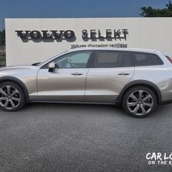 Volvo V60 V60 D4 AWD 190 ch Geartronic 8 Cross Country Pro Cesson-S&eacute;vign&eacute;