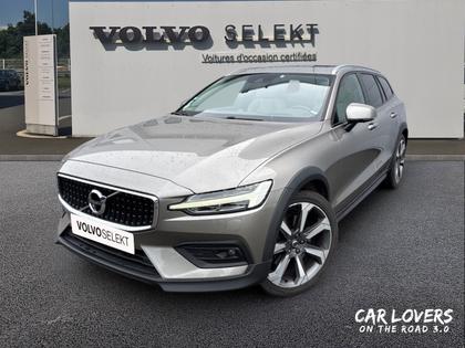 Volvo V60 - V60 D4 AWD 190 ch Geartronic 8 Cross Country Pro - 27 900 €