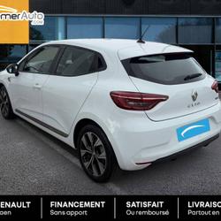 Renault Clio 5 E-Tech 140 - 21N Limited H&eacute;rouville-Saint-Clair