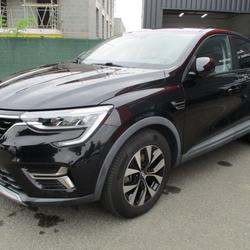 Renault Arkana BUSINESS E-TECH 145 Vitr&eacute;