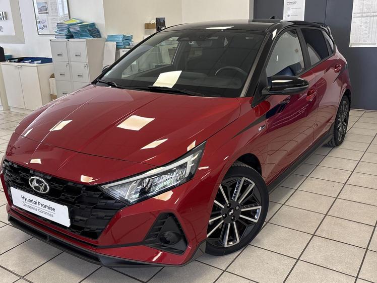 Hyundai i20  - 17 990 €