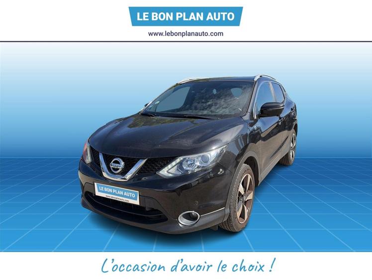 Nissan Qashqai  - 12 390 €