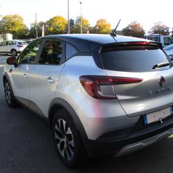 Renault Captur E-TECH EVOLUTION FULL HYBRID 145 CV Vitr&eacute;