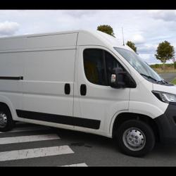 Peugeot Boxer 330 L2H2 2.2 BlueHDi S&S 140ch Asphalt Distr&eacute;