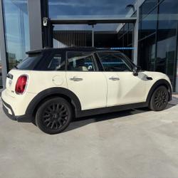 Mini Cooper Cooper 136ch Edition Premium Plus BVA7 V&eacute;nissieux