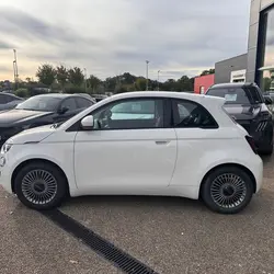 Fiat 500 II E 118CH MY24 occasion - Mordelles - photo 2/9