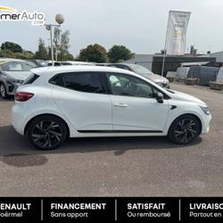 Renault Clio 5 E-Tech full hybrid 145 Engineered Plo&euml;rmel