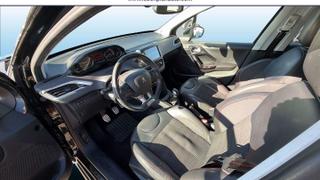 Peugeot 208  - Puretech - photo 4
