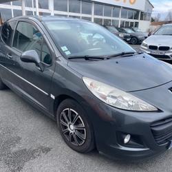 Peugeot 207 societe 1.4 HDI 68 SOCIETE 2Places Ph.2 CLIM Attel. Distri Neuve M&eacute;rignac