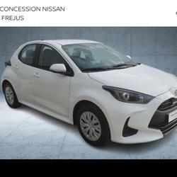 Toyota Yaris 116h Dynamic 5p MY25 Fr&eacute;jus