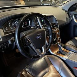 Volvo XC60 D4 181 SUMMUM GEARTRONIC occasion - La Motte-Servolex - photo 2/23