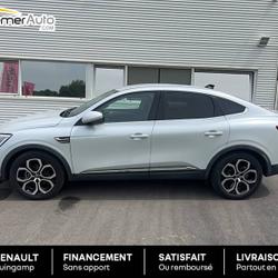Renault Arkana E-Tech 145 - 21B Intens Ploumagoar