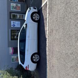 Peugeot 308 II Phase 2 1.5 BLUEHDI 130CH S&S  ACTIVE BUSINESS EAT8 Br&eacute;al-sous-Montfort
