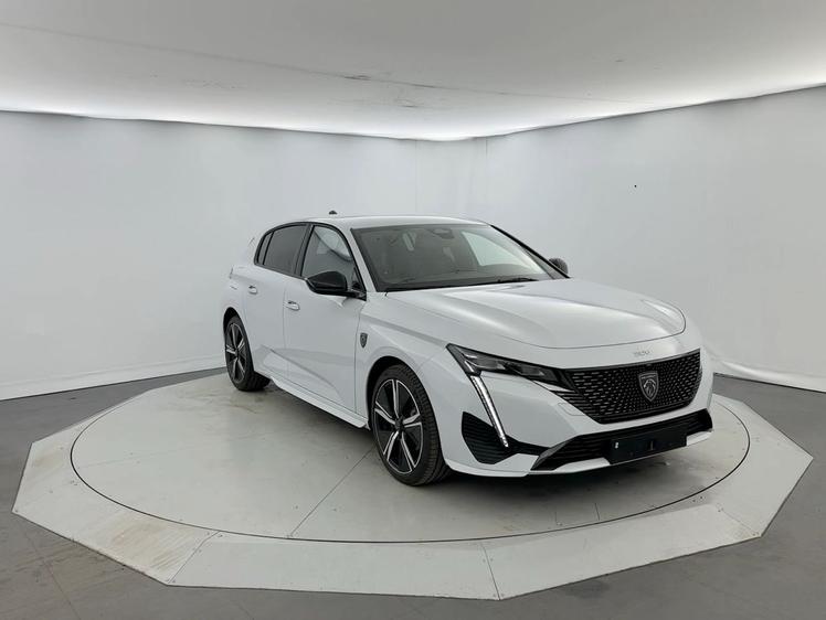 Peugeot 308 III Phase 1  - Gt - 28 990 €