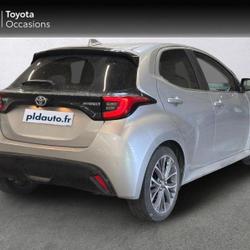Toyota Yaris 116h Iconic 5p MY22 Salon-de-Provence
