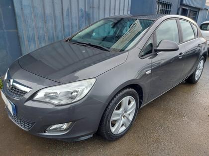 Opel Astra - 1.7 CDTI110 FAP ENJOY - 4 400 €