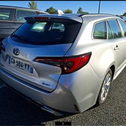 Toyota Corolla Touring Sports 140ch Dynamic occasion - Saint-Herblain - photo 3/11