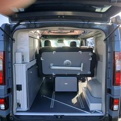 Fourgon Font Vendome RENAULT TRAFIC 150 CV Ploudaniel