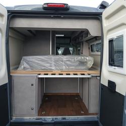 Fourgon Possl CITRO&Euml;N JUMPER 140 CV 2200 CC Ploudaniel