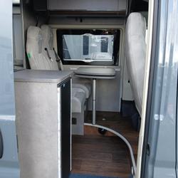 Fourgon Possl CITRO&Euml;N JUMPER 140 CV 2200 CC Ploudaniel