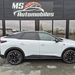 Peugeot 3008 1.2 HYBRID 136 E-DCS6 GT Bonchamp-l&egrave;s-Laval