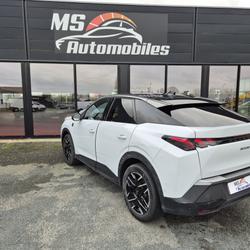 Peugeot 3008 1.2 HYBRID 136 E-DCS6 GT Bonchamp-l&egrave;s-Laval