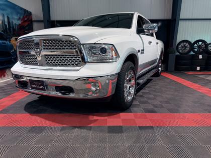 Dodge Ram - 1500 Laramie 5.7 V8 400 - 41 990 €