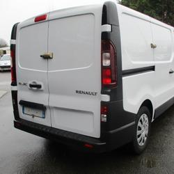 Renault Trafic L1H1 2.0 BLUE DCI 145 CV EDC 1000 KGS GD CONFORT Vitr&eacute;