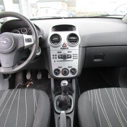 Opel Corsa 1.2 I Betton