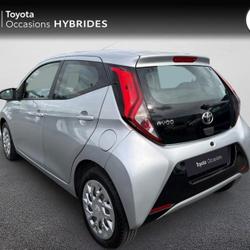 Toyota Aygo 1.0 VVT-i 72ch x-play 5p Saint-L&ocirc;