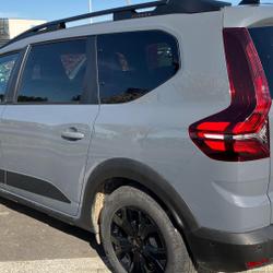 Dacia Jogger Jogger Hybrid 140 7 places GSR2 Extreme Dinan
