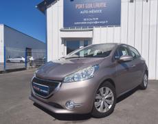 Peugeot 208 Dives-sur-Mer