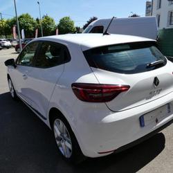 Renault Clio 5 BUSINESS 1.6 E-TECH HYBRID 140 cv EDC Vitr&eacute;