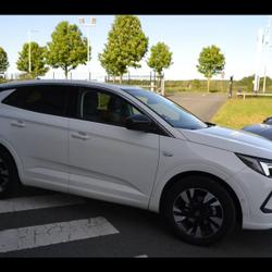 Opel Grandland 1.2 Turbo 130ch Elegance Business BVA8 Distr&eacute;