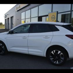 Opel Grandland 1.2 Turbo 130ch Elegance Business BVA8 Distr&eacute;