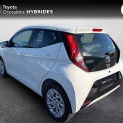 Toyota Aygo 1.0 VVT-i 69ch x-play x-shift 5p Saint-L&ocirc;