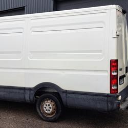 Iveco 35S 35S11 STANDARD Saint-Nolff