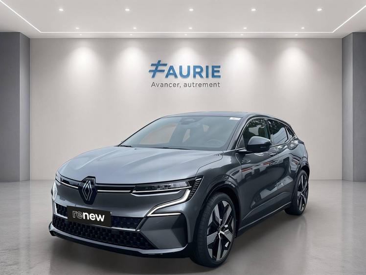 Renault Megane E-Tech  - 27 490 €