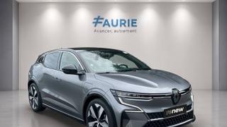 Renault Megane E-Tech  - photo 2